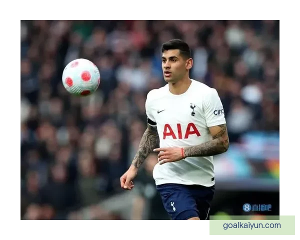 罗梅罗在本赛季表现稳健，防守能力持续提升，备受关注