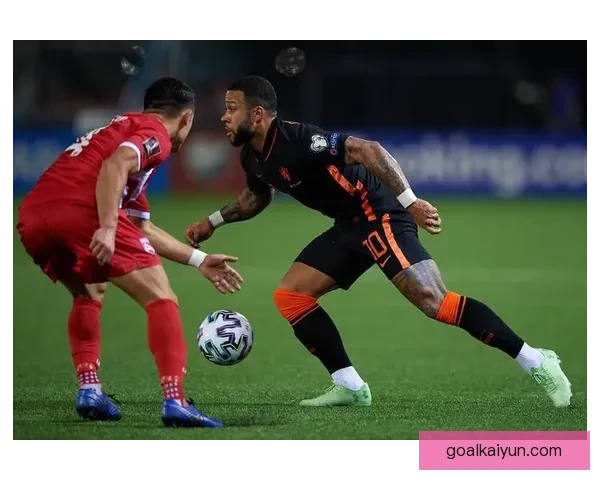 洛卡特利在攻防衔接中的表现稳健，助力球队战术执行提升